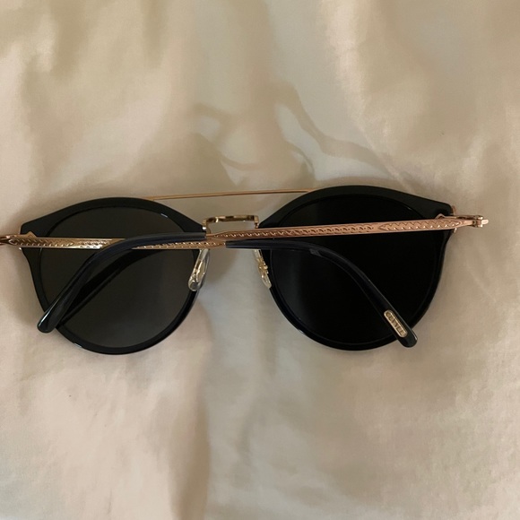 Oliver People’s Sunglasses - Picture 3 of 3